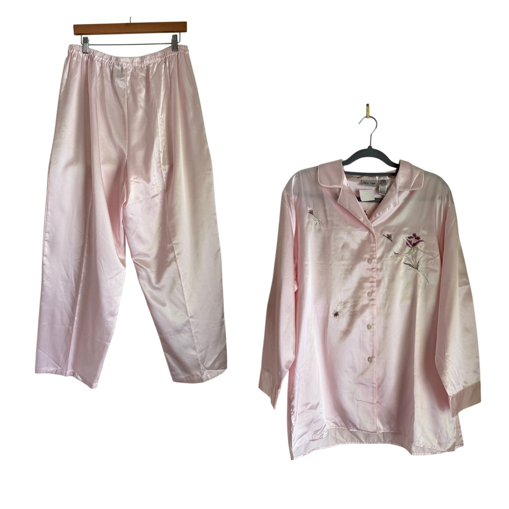 Deadstock Vintage Pink Satin Floral Embroidered Pajama Set Large 2-PC 90s NWT